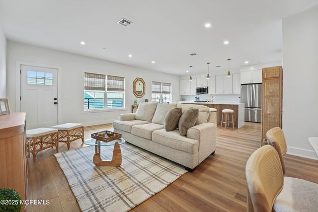 33 Hamilton Avenue Unit 3, Seaside Heights, NJ 08751