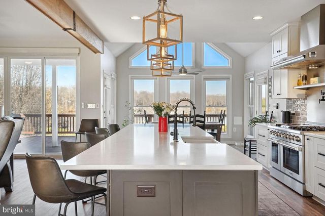 6800 LAKE POINTE DR, Mineral, VA 23117