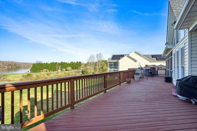 6800 LAKE POINTE DR, Mineral, VA 23117