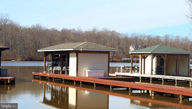 6800 LAKE POINTE DR, Mineral, VA 23117