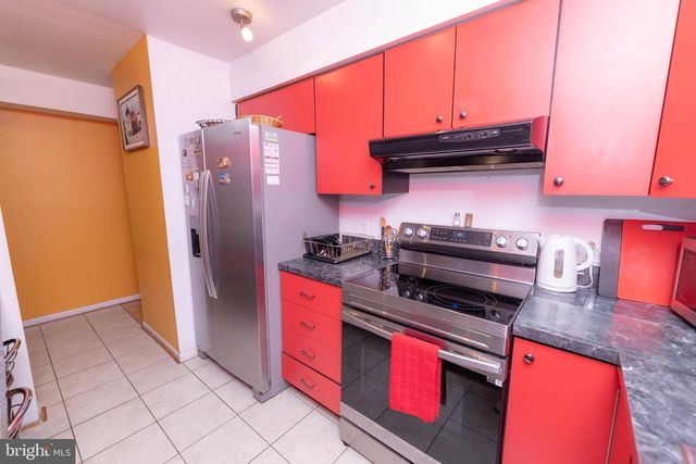 6 CHELMSFORD, Marlton, NJ 08053