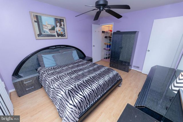 6 CHELMSFORD, Marlton, NJ 08053