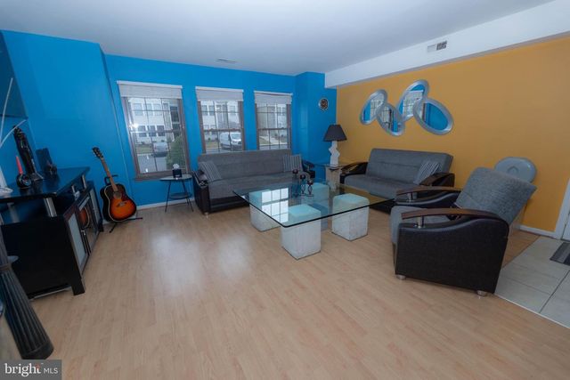 6 CHELMSFORD, Marlton, NJ 08053