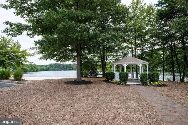 6 CHELMSFORD, Marlton, NJ 08053