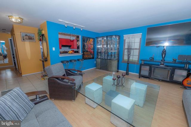 6 CHELMSFORD, Marlton, NJ 08053