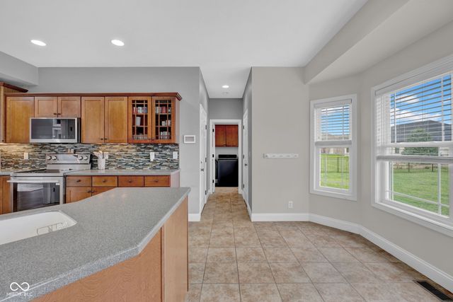 3806 Sycamore Bend Way S, Columbus, IN 47203