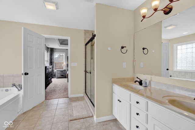 3806 Sycamore Bend Way S, Columbus, IN 47203