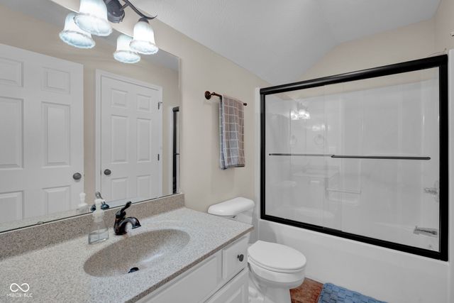 3806 Sycamore Bend Way S, Columbus, IN 47203