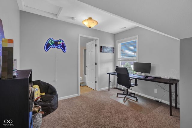 3806 Sycamore Bend Way S, Columbus, IN 47203