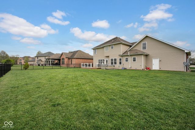 3806 Sycamore Bend Way S, Columbus, IN 47203