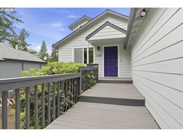 5403 Sw VACUNA St, Portland, OR 97219