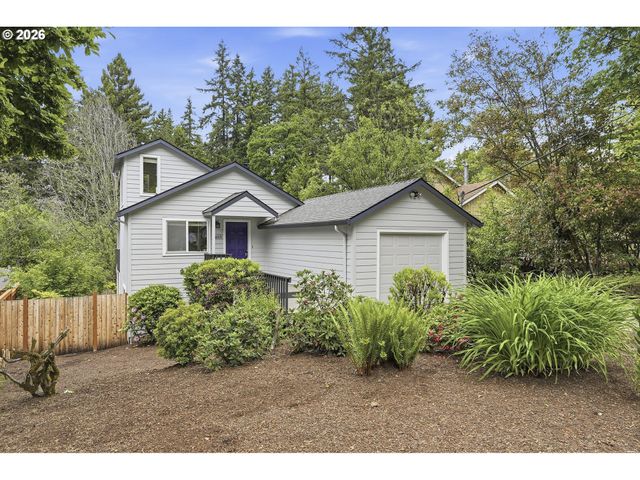 5403 Sw VACUNA St, Portland, OR 97219