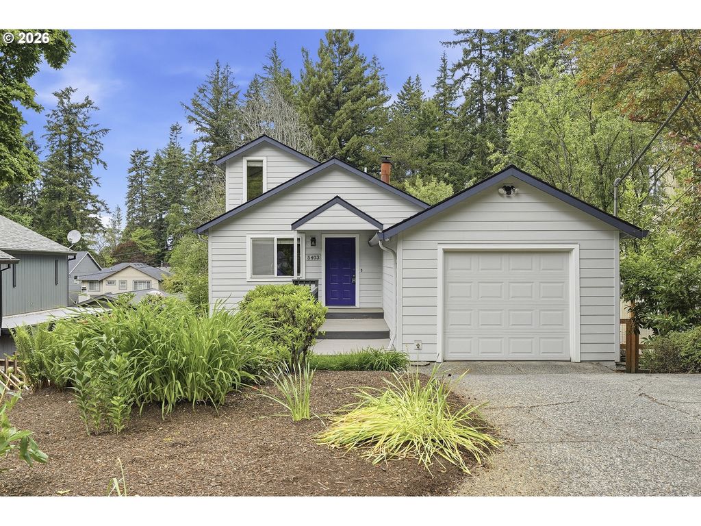 5403 Sw VACUNA St, Portland, OR 97219