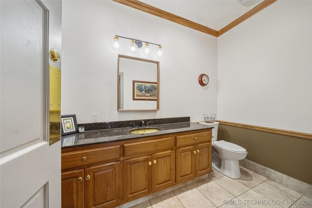 38009 US Hwy 75, Ramona, OK 74061