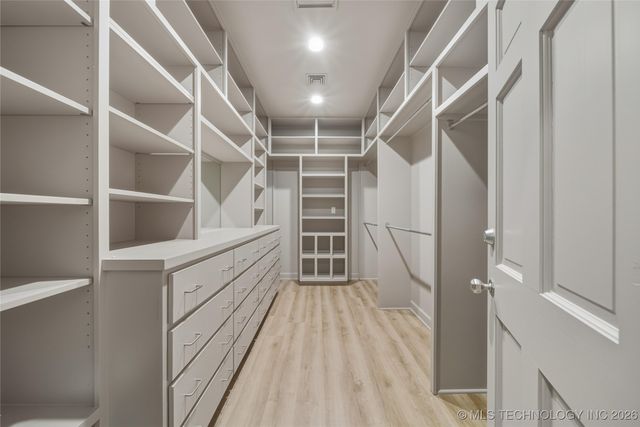 38009 US Hwy 75, Ramona, OK 74061