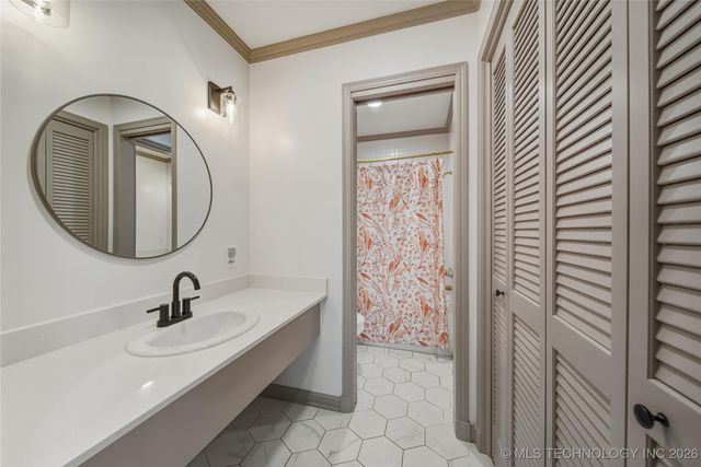 38009 US Hwy 75, Ramona, OK 74061