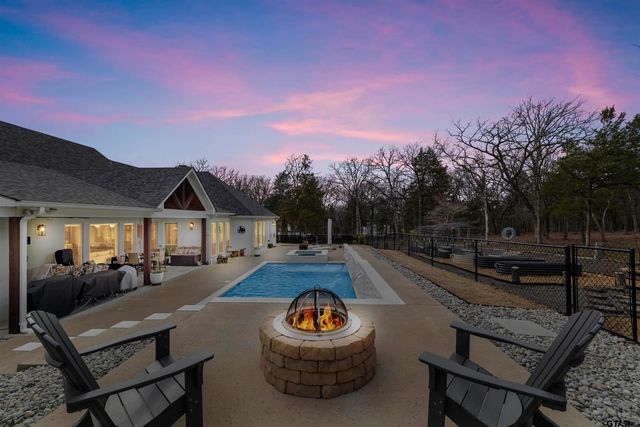 23316 FM 1995, Lindale, TX 75771