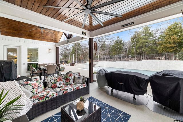 23316 FM 1995, Lindale, TX 75771