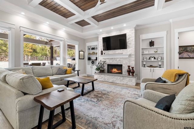 23316 FM 1995, Lindale, TX 75771