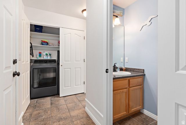 5446 W MOSS ROSE CT, Herriman, UT 84096