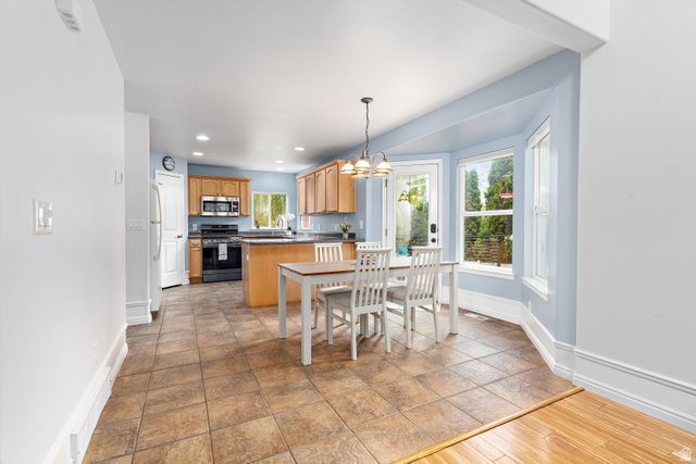 5446 W MOSS ROSE CT, Herriman, UT 84096