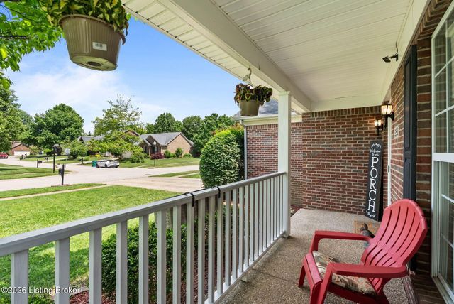 13510 Saddlecreek Dr, Louisville, KY 40245