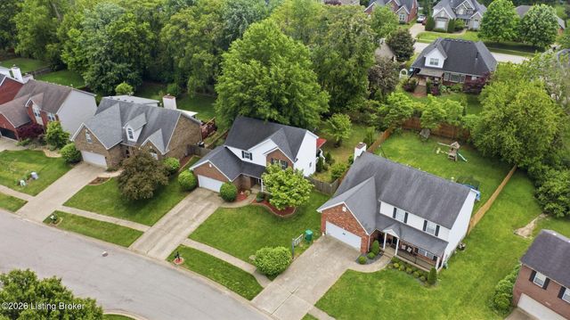 13510 Saddlecreek Dr, Louisville, KY 40245