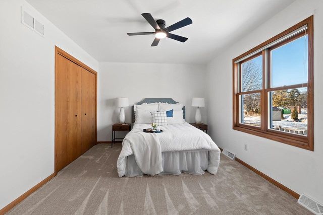 80 KOPE AVENUE, Oshkosh, WI 54901