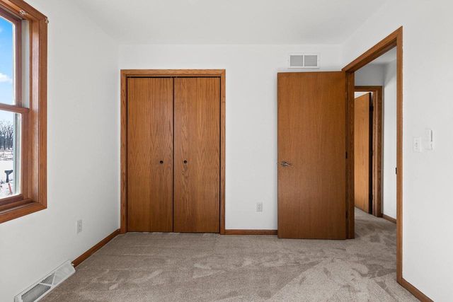 80 KOPE AVENUE, Oshkosh, WI 54901