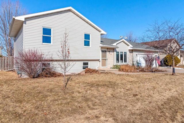 80 KOPE AVENUE, Oshkosh, WI 54901