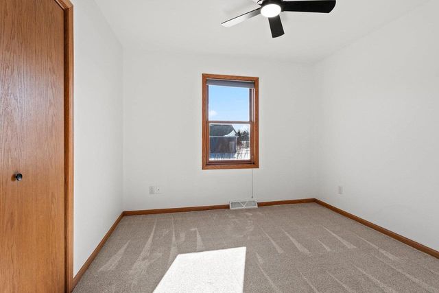 80 KOPE AVENUE, Oshkosh, WI 54901