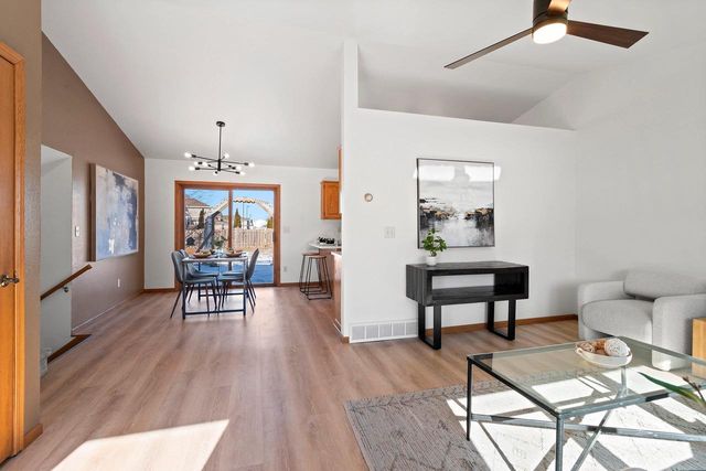 80 KOPE AVENUE, Oshkosh, WI 54901