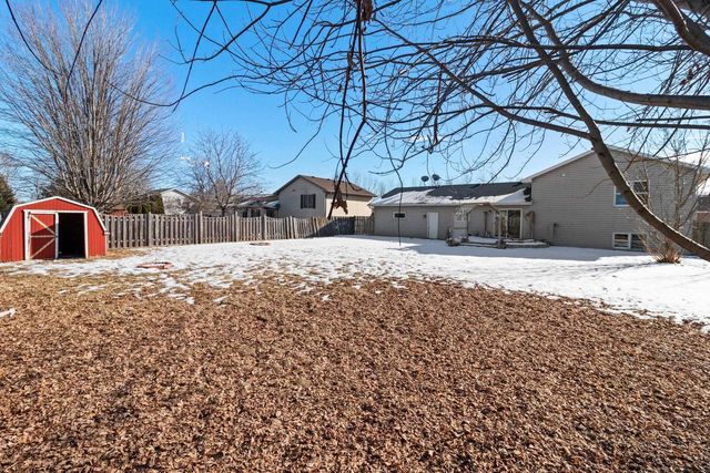 80 KOPE AVENUE, Oshkosh, WI 54901