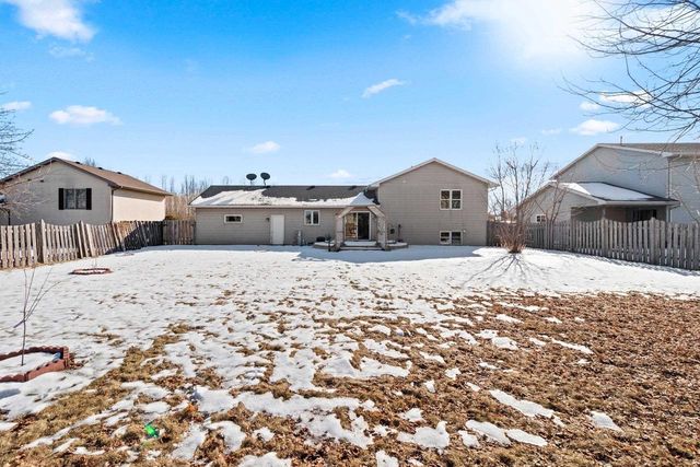 80 KOPE AVENUE, Oshkosh, WI 54901