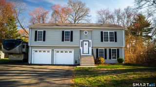 37 Autumn Lane, East Hartford, CT 06108