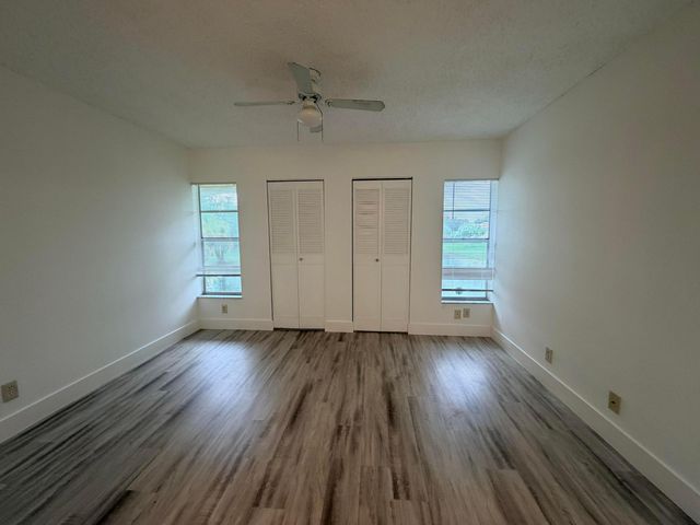 918 TWIN LAKES Drive 8-M, Coral Springs, FL 33071