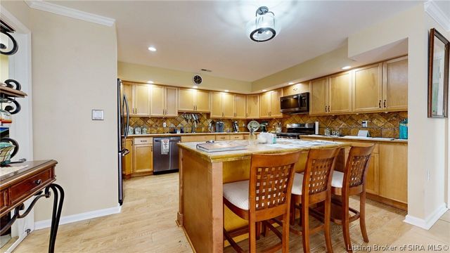 33 Abby Chase, Jeffersonville, IN 47130
