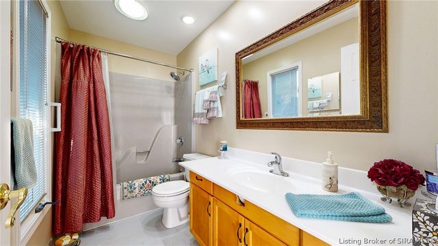 33 Abby Chase, Jeffersonville, IN 47130