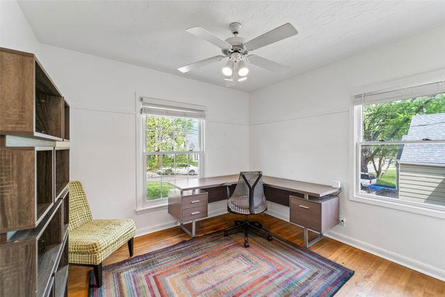 1238 Broad Street, Des Moines, IA 50315