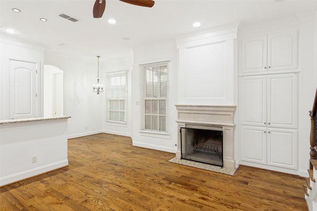 5431 El Campo Avenue, Fort Worth, TX 76107