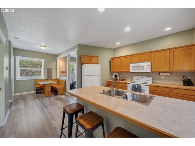 1993 MYRTLE Ave, Netarts, OR 97143