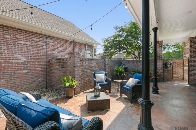 23815 Monarch Point, Springfield, LA 70462