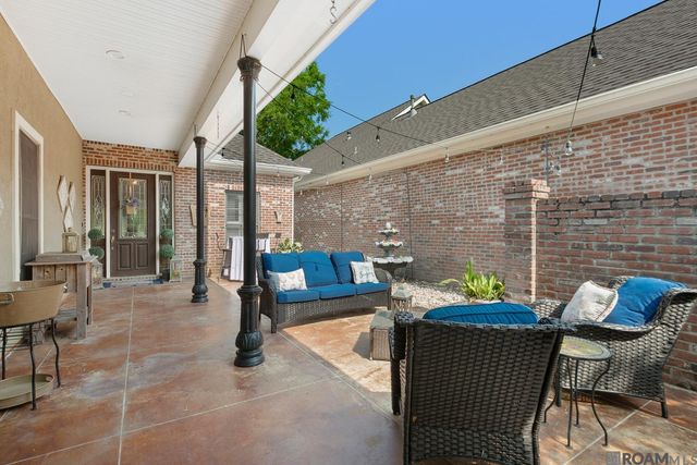 23815 Monarch Point, Springfield, LA 70462