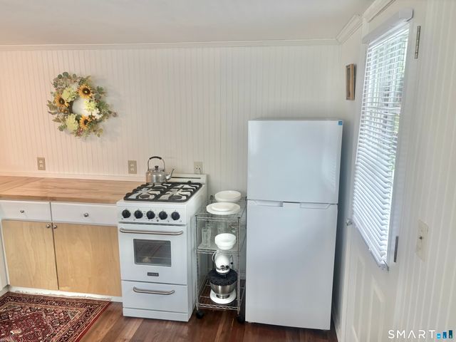 20 Robin Road, Colchester, CT 06415