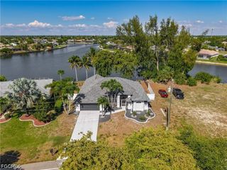 2503 Aviation PKWY, Cape Coral, FL 33904