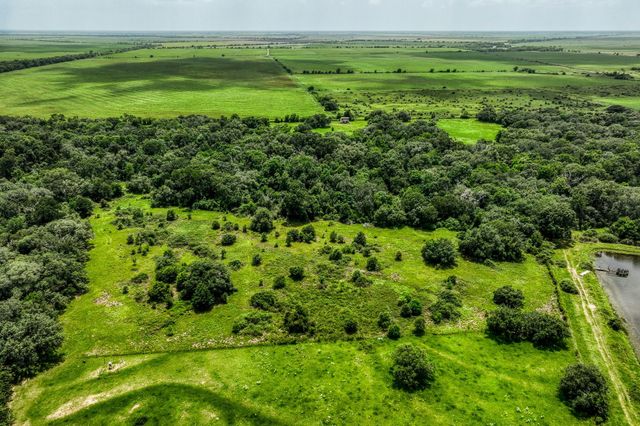 1865 County Road 114, Garwood, TX 77442