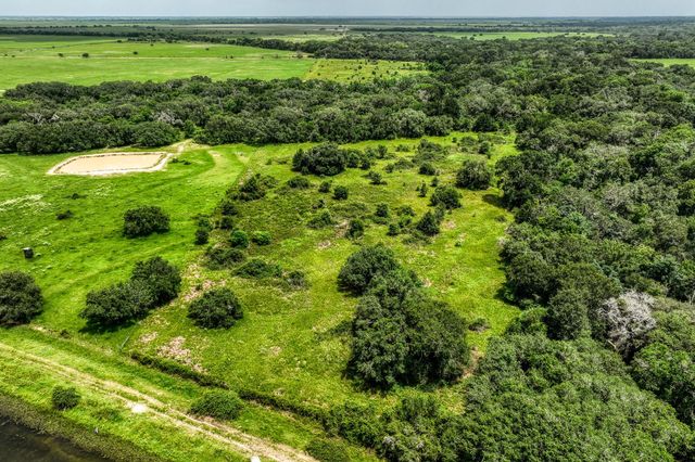 1865 County Road 114, Garwood, TX 77442