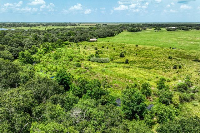 1865 County Road 114, Garwood, TX 77442