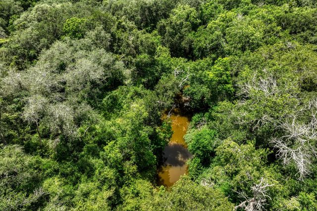 1865 County Road 114, Garwood, TX 77442