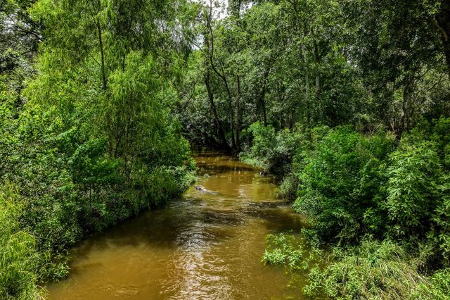 1865 County Road 114, Garwood, TX 77442